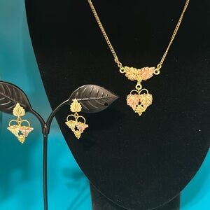 Black Hills Gold Necklace & Earring Set 14K